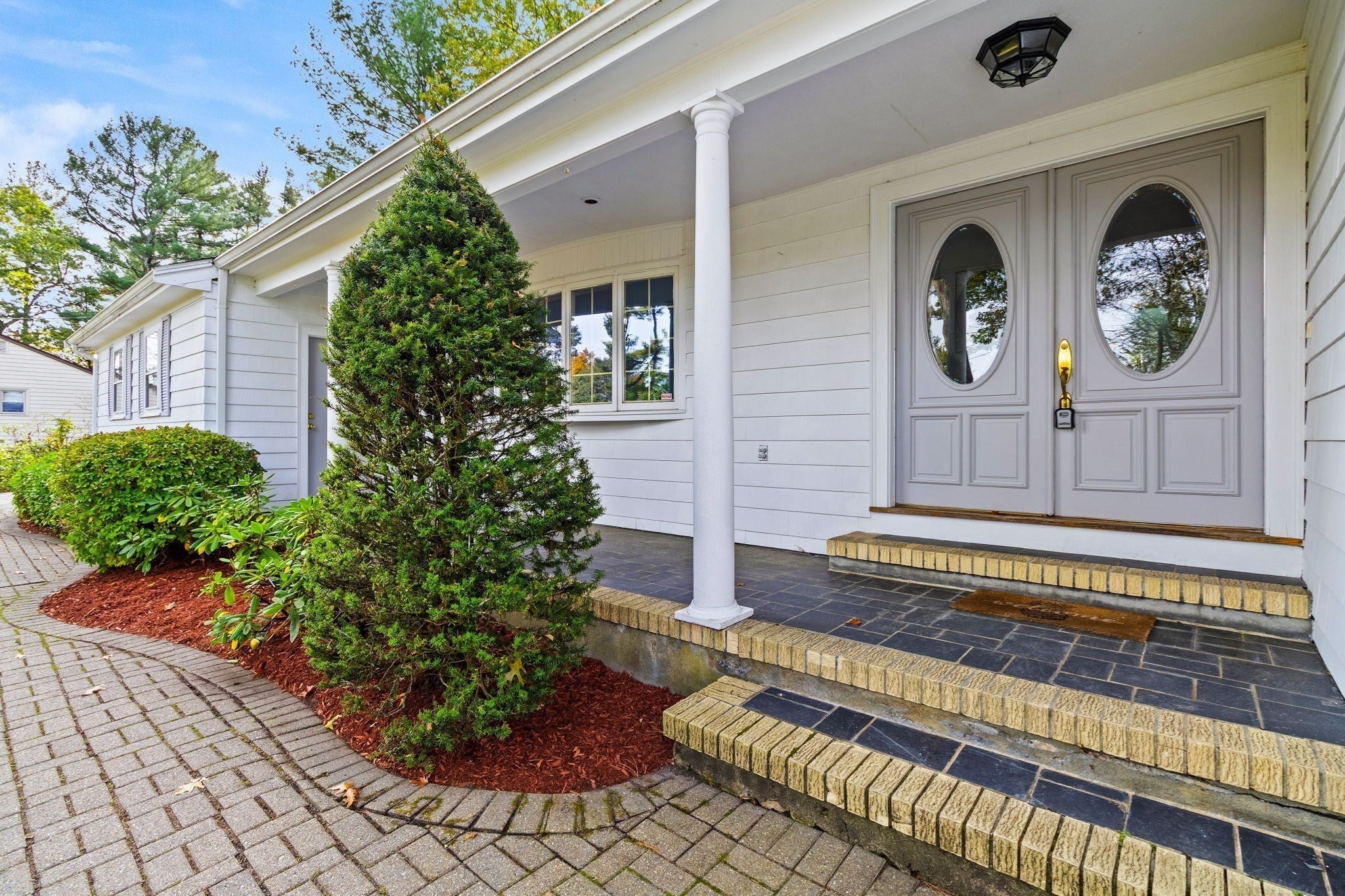 25 Forest Ridge Road