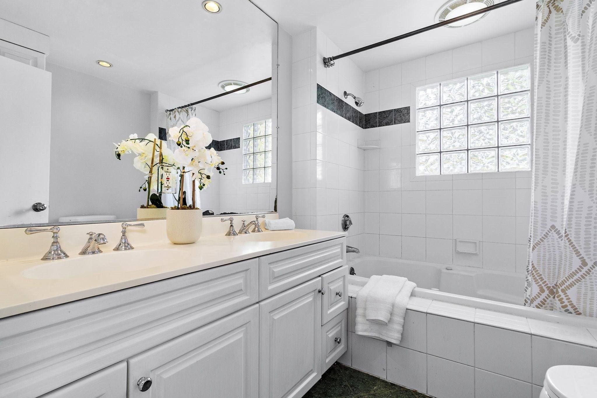 25 Forest Ridge Road, Weston, MA, 25 Forest Ridge Road, Weston, MA Photo #16