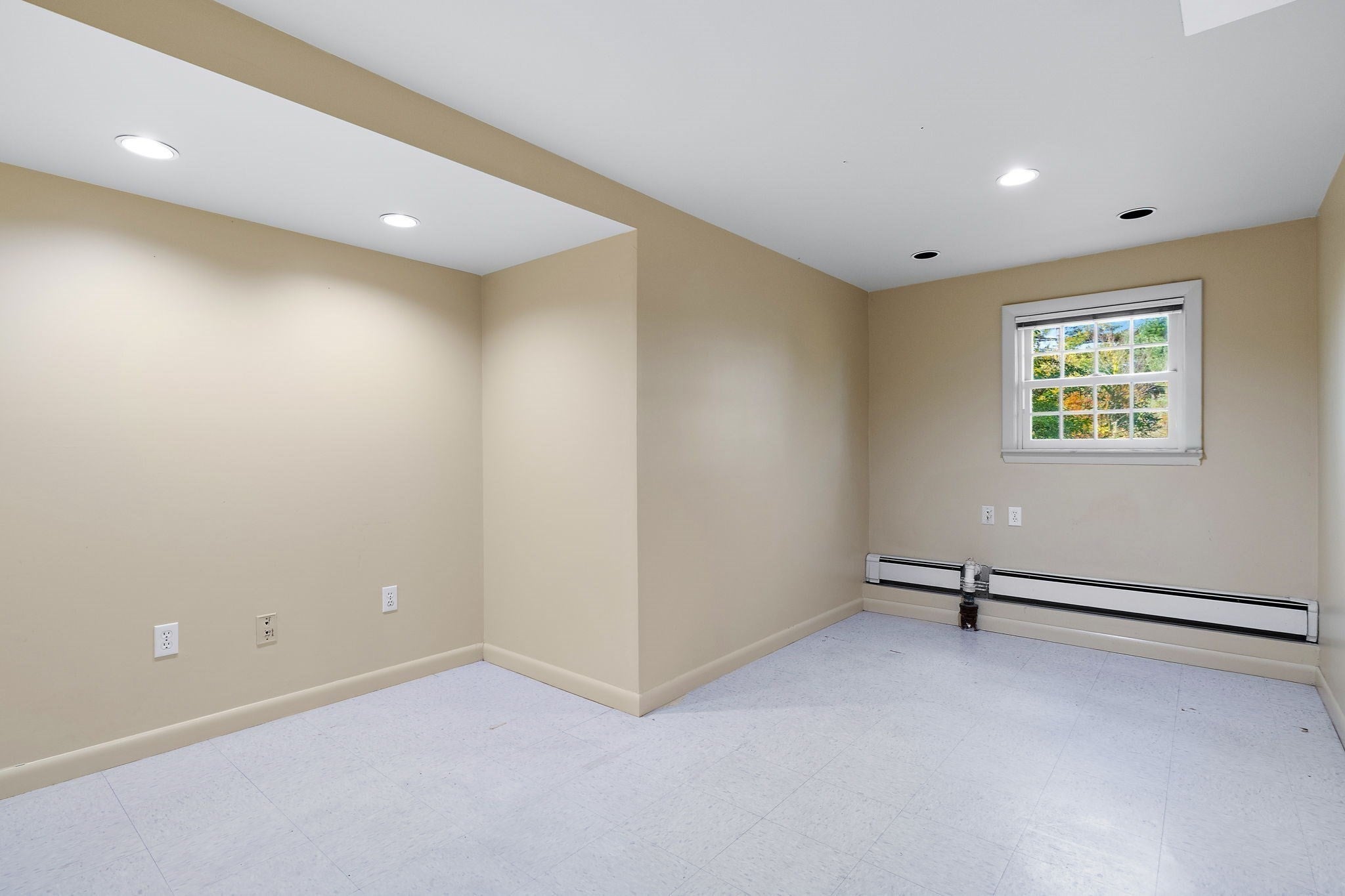 25 Forest Ridge Road, Weston, MA, 25 Forest Ridge Road, Weston, MA Photo #27