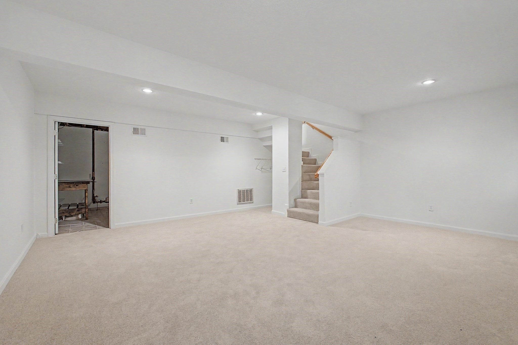 6 Lilac Ct #6, Hopkinton, MA Photo #24
