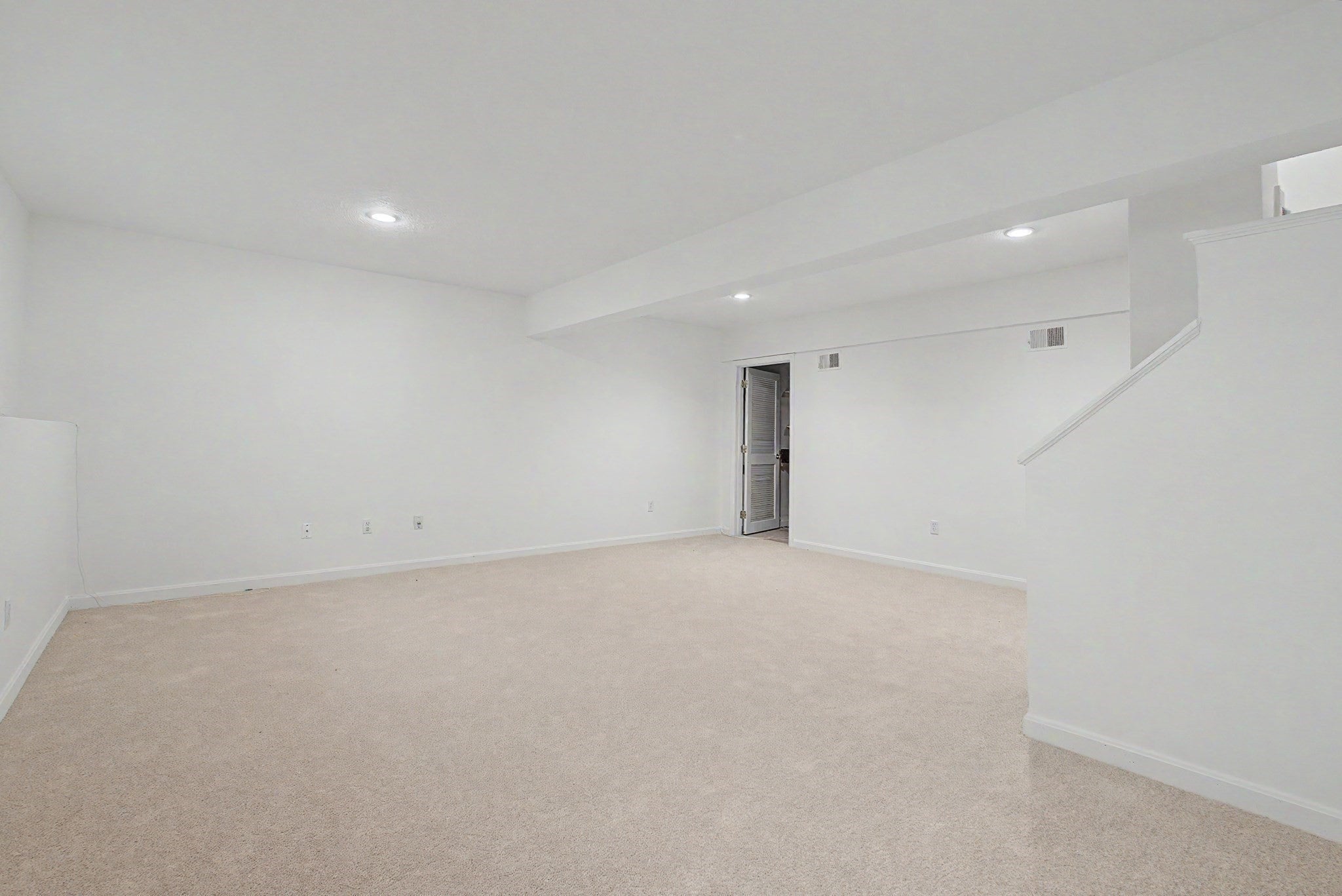 6 Lilac Ct #6, Hopkinton, MA Photo #25