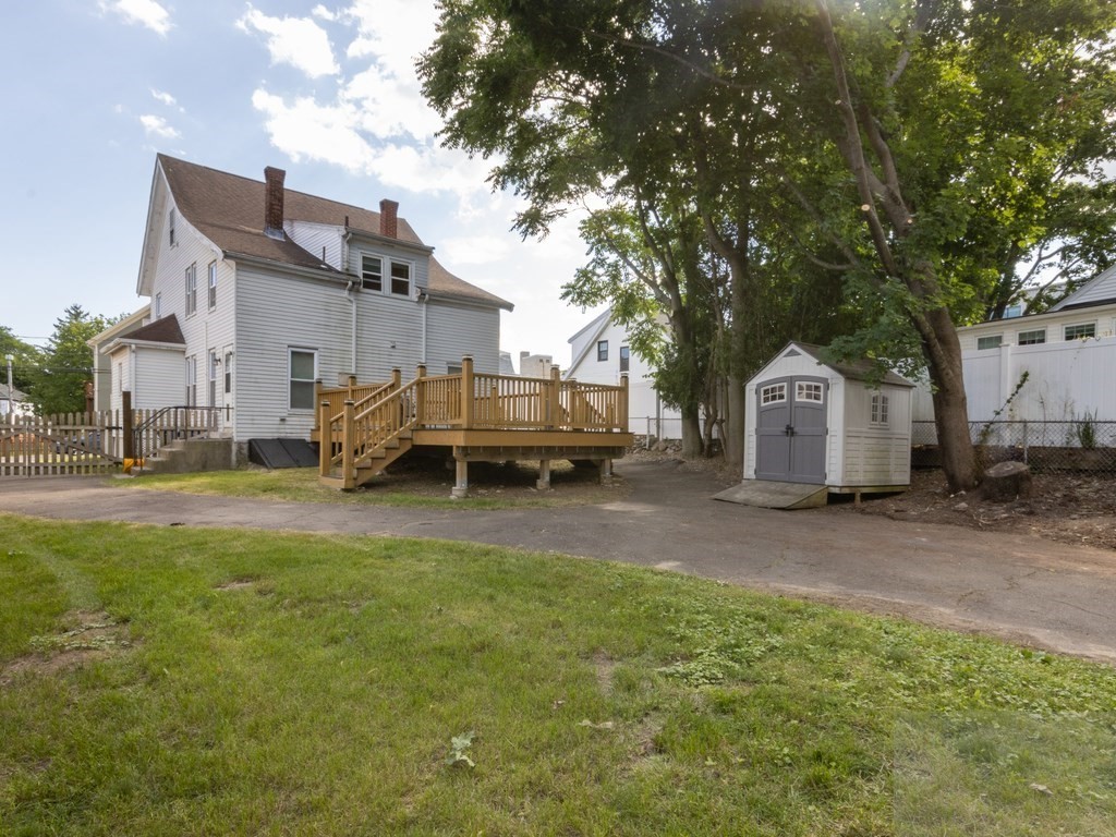 21-23 Chestnut St