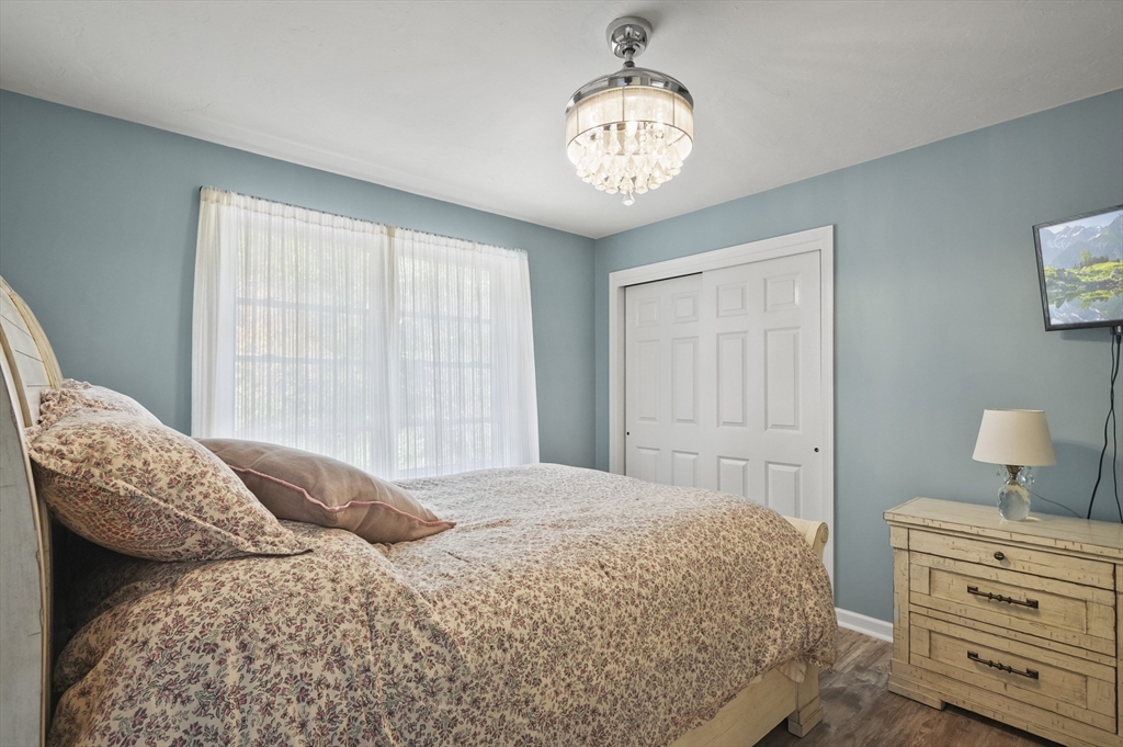 6 Warsaw Ave 6