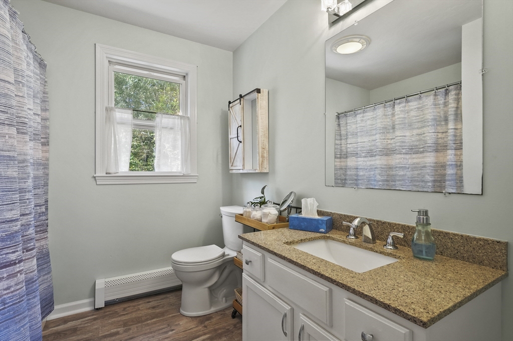 6 Warsaw Ave 6