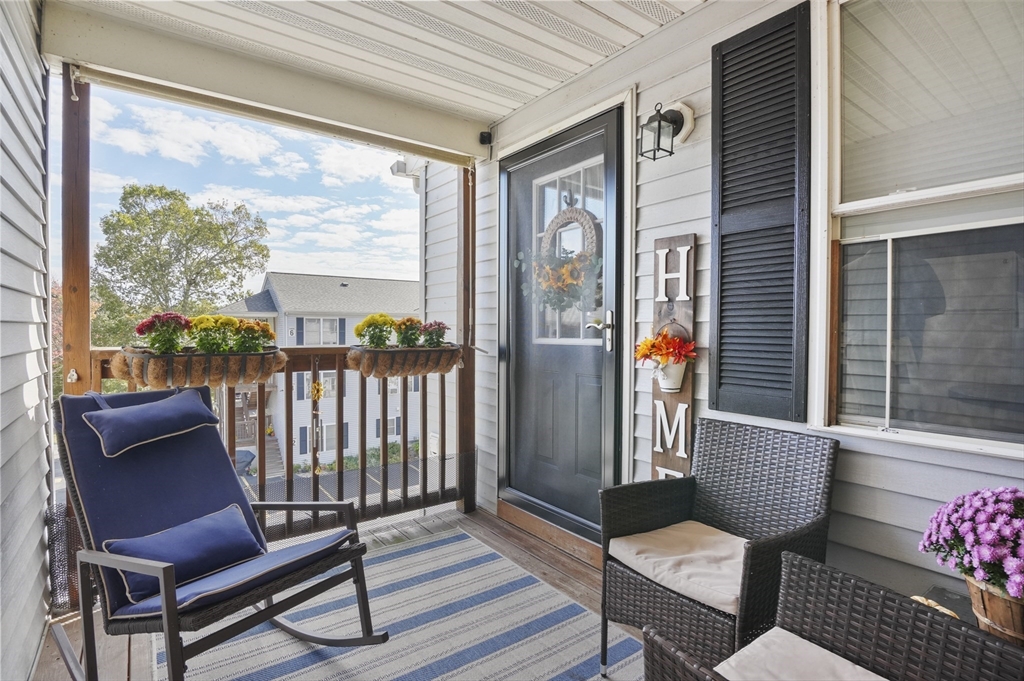 6 Warsaw Ave 6