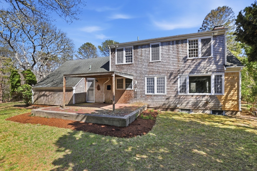 407 Sippewissett Rd