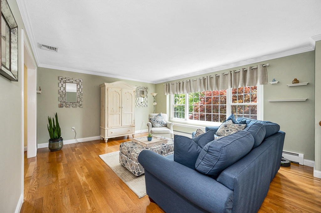 10 Shea Cir