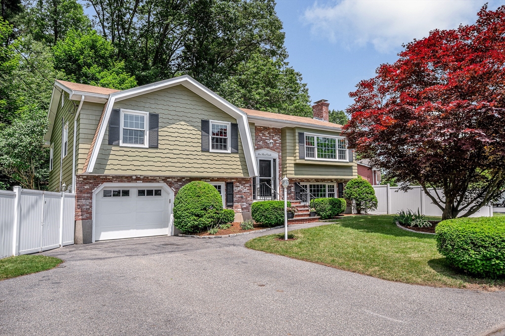 10 Shea Cir