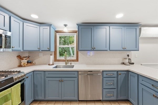 7 Hawthorne Street, Grafton, MA Photo #13