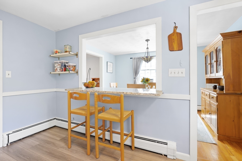 Boston, Massachusetts 02131, United States, 2 Bedrooms Bedrooms, ,1 BathroomBathrooms,Residential,Active,177588