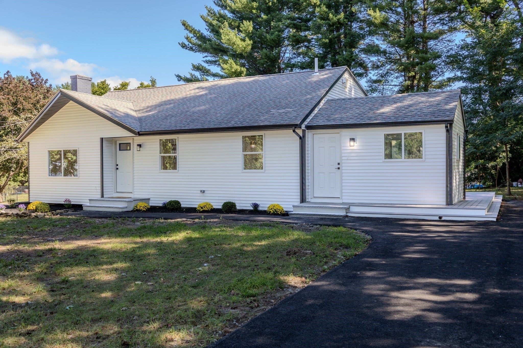 308 Laurel St, Bridgewater, MA, 308 Laurel St, Bridgewater, MA Photo #2