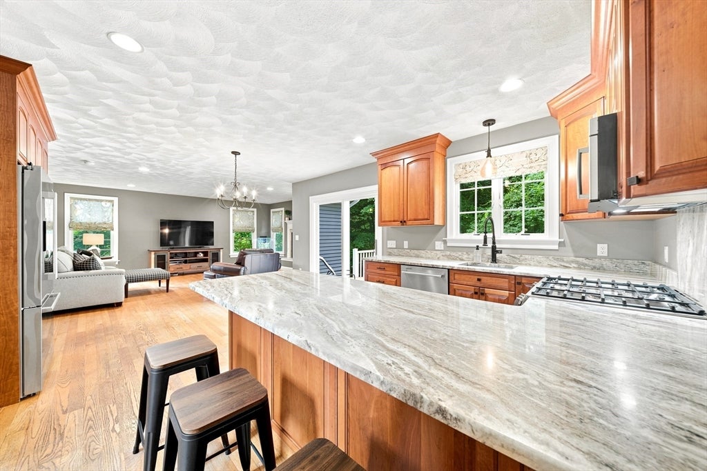 25 Essex St, Middleton, MA, 25 Essex St, Middleton, MA Photo #10