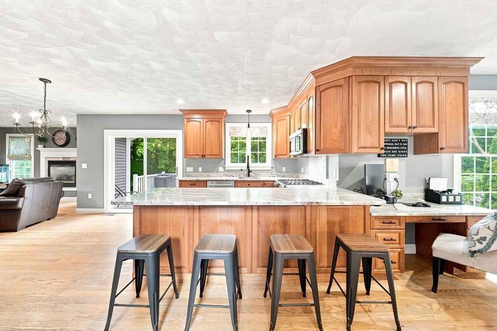 25 Essex St, Middleton, MA, 25 Essex St, Middleton, MA Photo #7