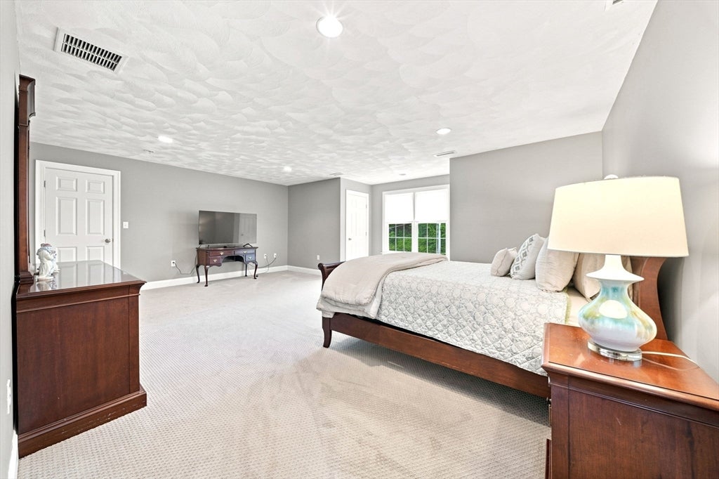 25 Essex St, Middleton, MA, 25 Essex St, Middleton, MA Photo #17