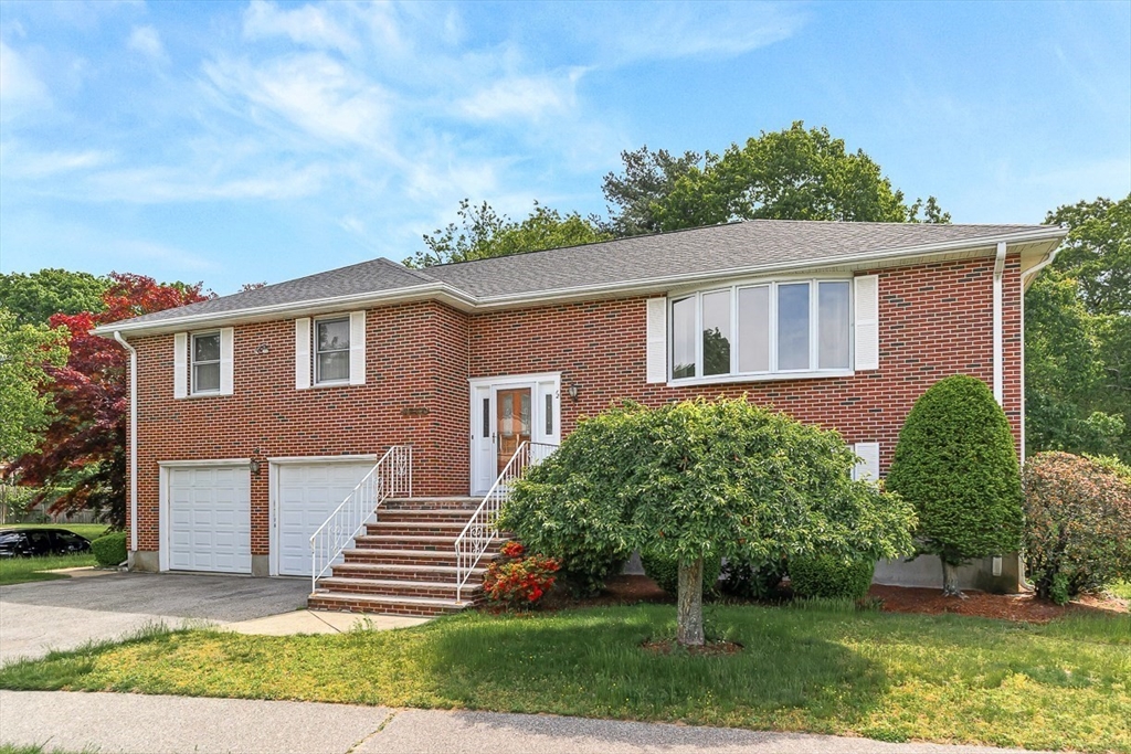 12 Landers Rd