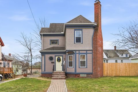 Photo of 83 Greenwood St, Marlborough, MA 01752 (MLS # 73463511)