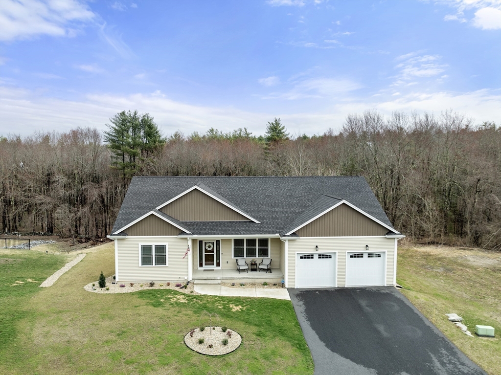 17 Sunny Crest Ln