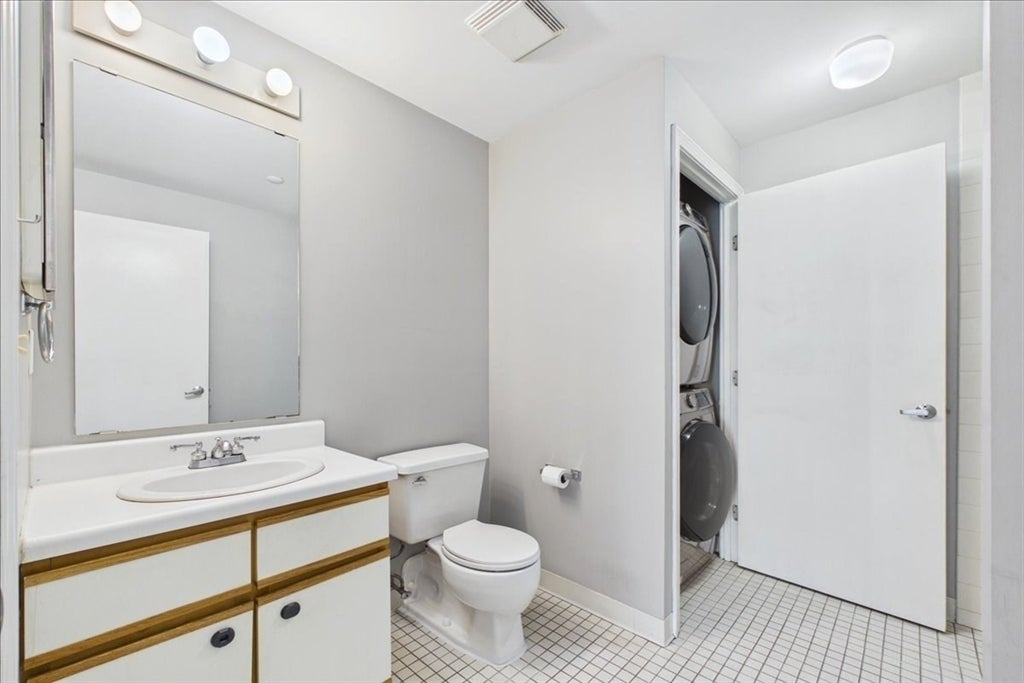 30 Chelsea Street #204, Everett, MA, 30 Chelsea Street #204, Everett, MA Photo #19