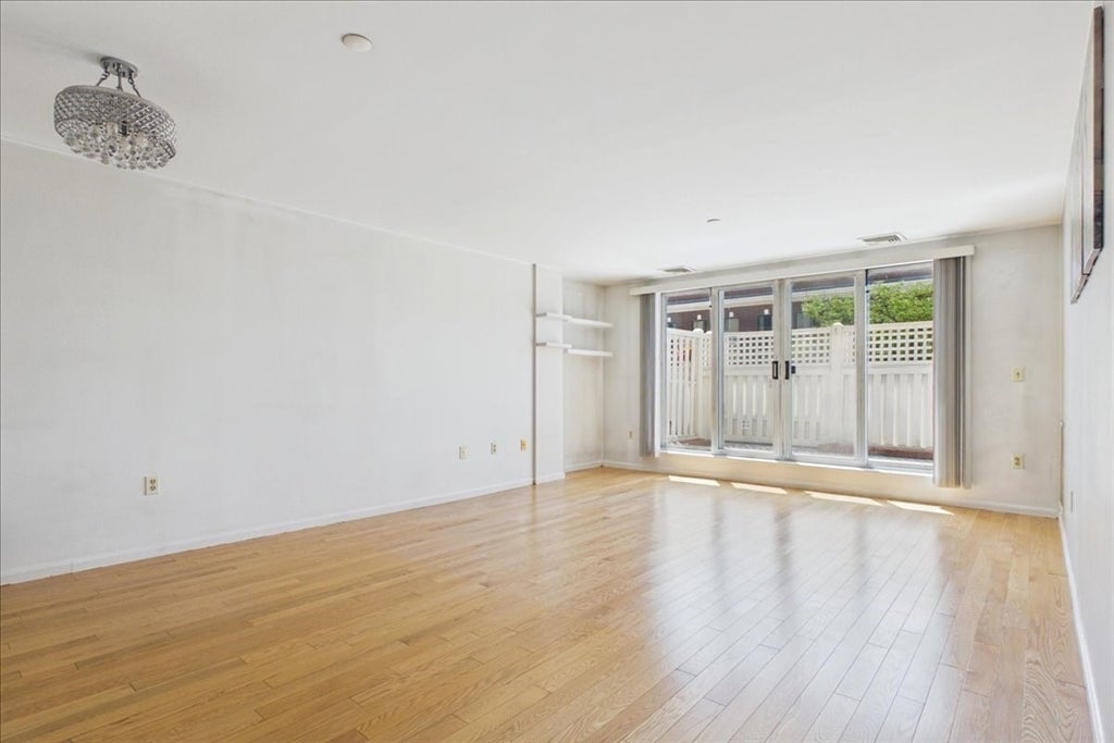 30 Chelsea Street #204, Everett, MA, 30 Chelsea Street #204, Everett, MA Photo #7