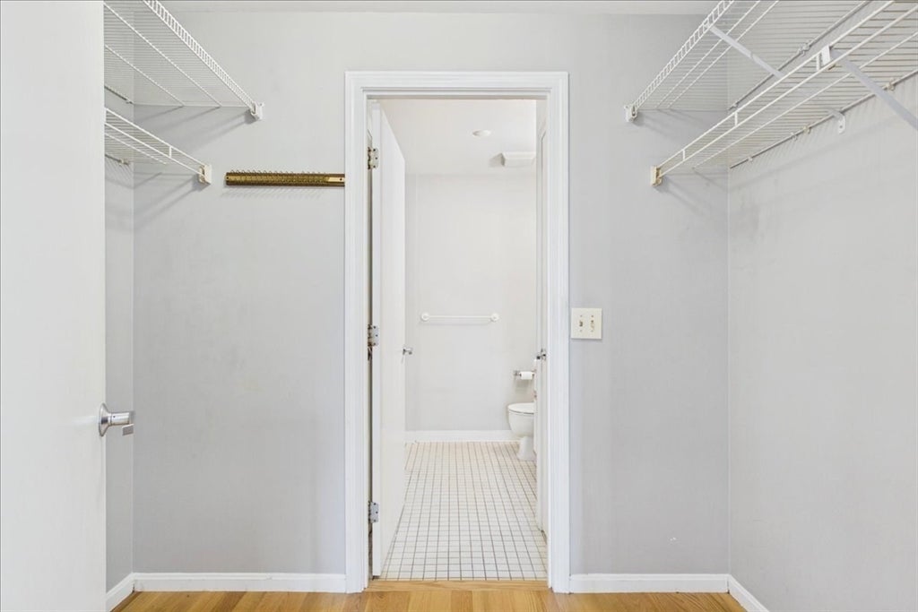 30 Chelsea Street #204, Everett, MA, 30 Chelsea Street #204, Everett, MA Photo #24