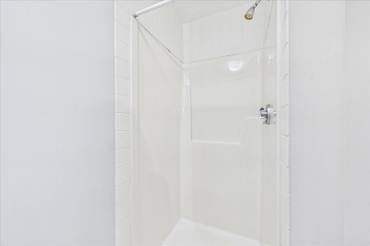 30 Chelsea Street #204, Everett, MA, 30 Chelsea Street #204, Everett, MA Photo #21