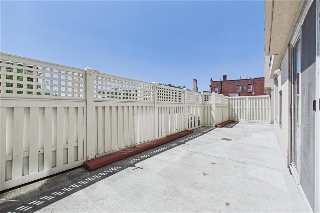 30 Chelsea Street #204, Everett, MA, 30 Chelsea Street #204, Everett, MA Photo #32