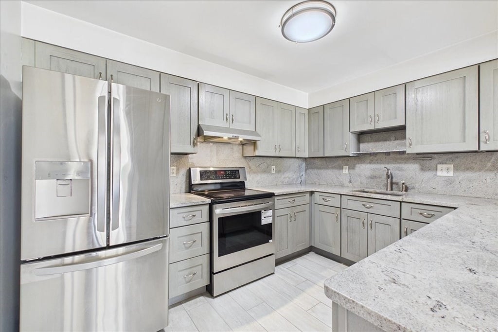 30 Chelsea Street #204, Everett, MA, 30 Chelsea Street #204, Everett, MA Photo #11
