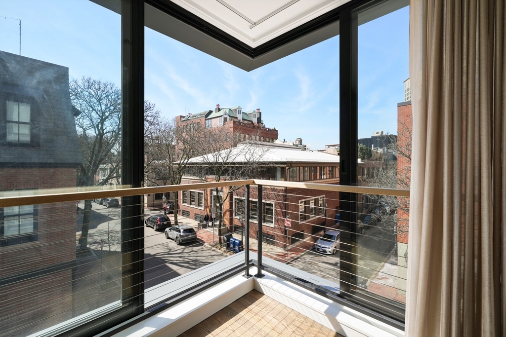 25 Piedmont St 3