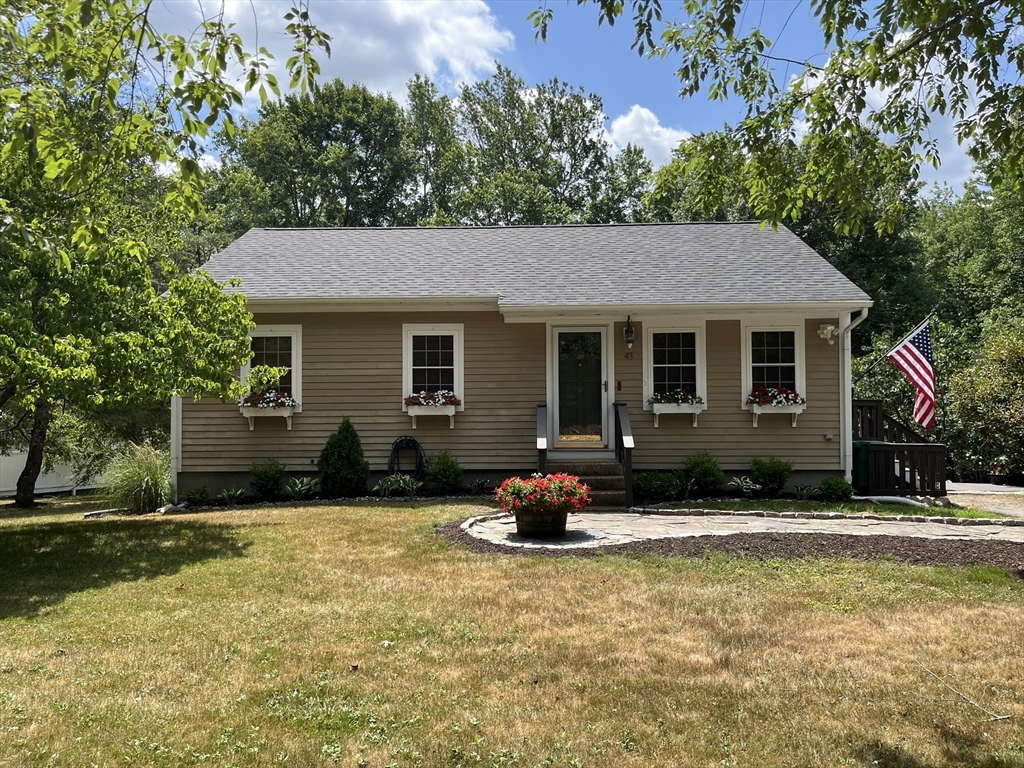 43 Pleasant St