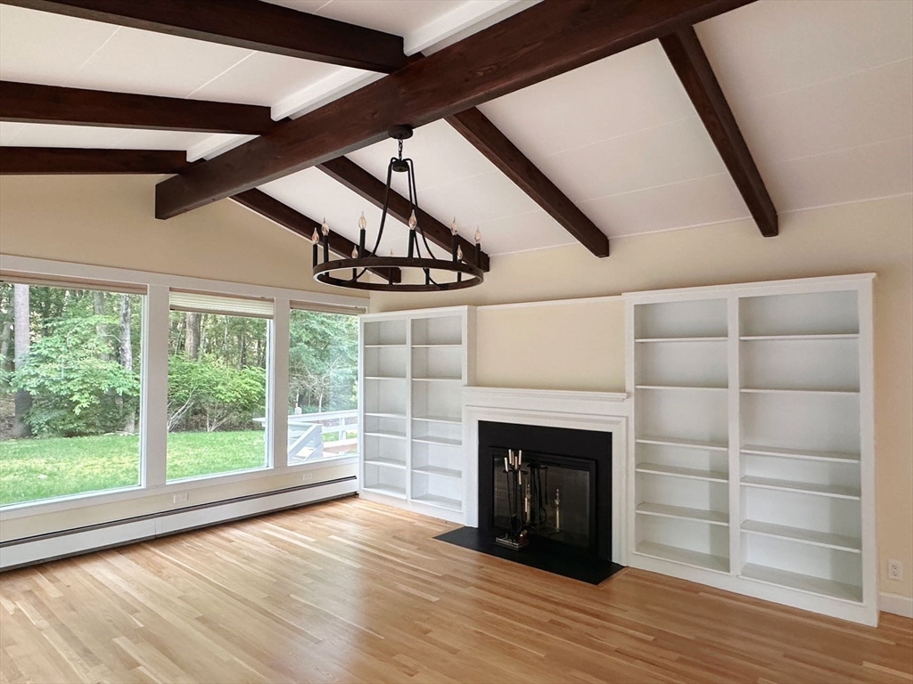 75 Woodchester Drive