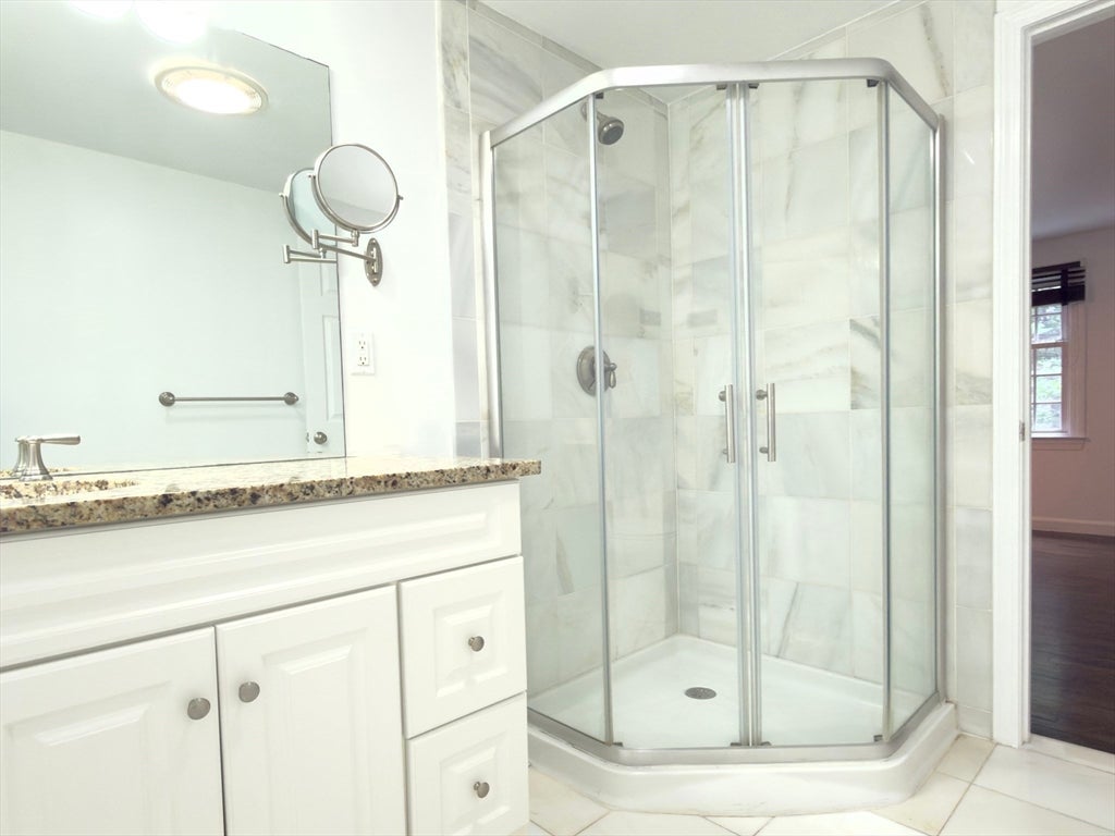 16 Jericho Rd #16, Weston, MA Photo #7