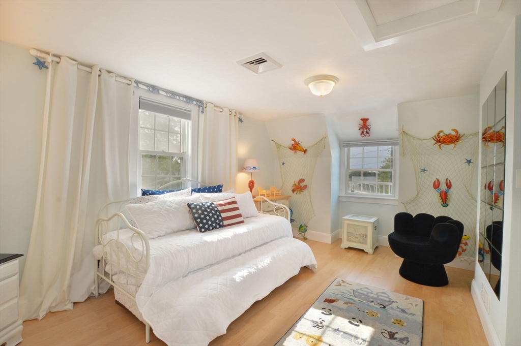 Barnstable, Massachusetts 02655, United States, 3 Bedrooms Bedrooms, ,3 BathroomsBathrooms,Residential,Active,153148