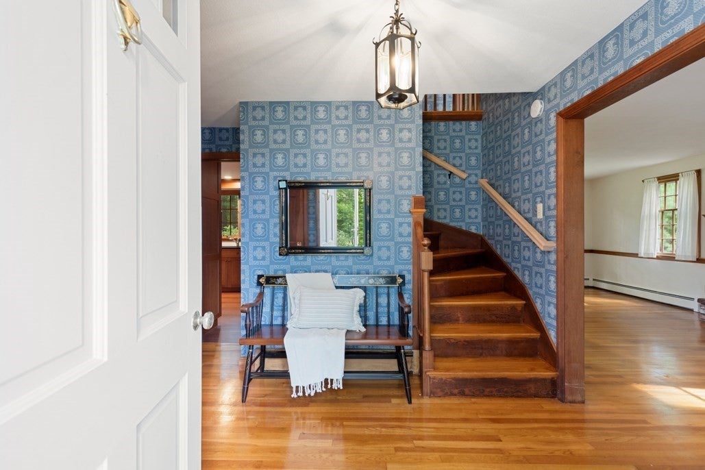 480 Essex St, Lynnfield, MA, 480 Essex St, Lynnfield, MA Photo #7