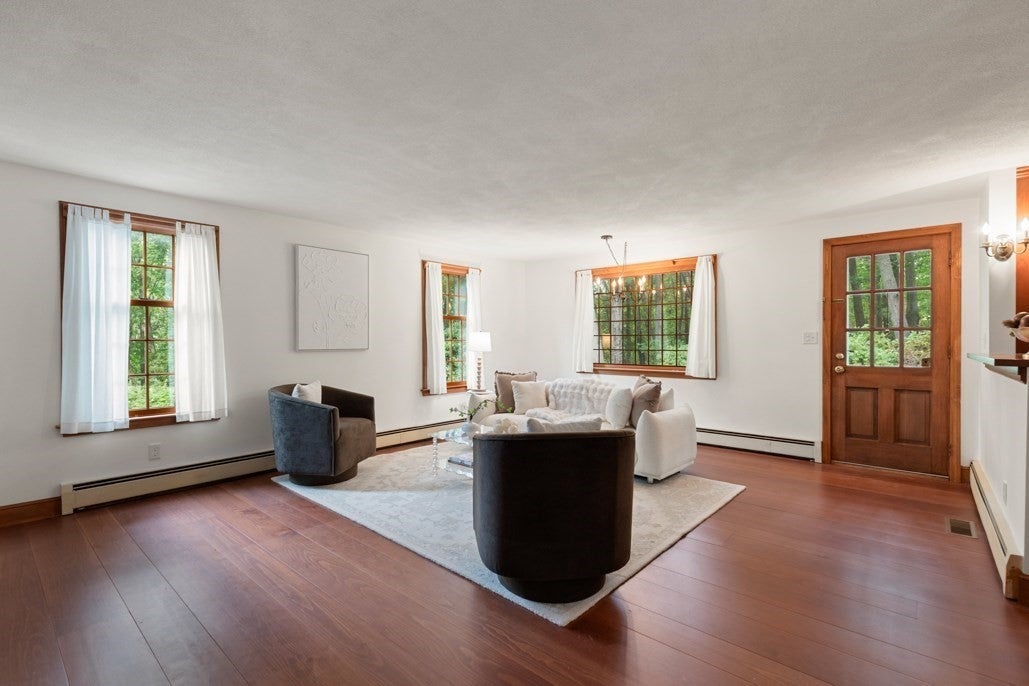 480 Essex St, Lynnfield, MA, 480 Essex St, Lynnfield, MA Photo #9