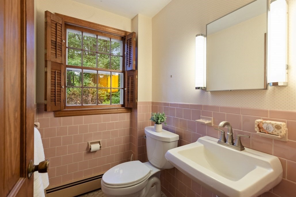 480 Essex St, Lynnfield, MA, 480 Essex St, Lynnfield, MA Photo #30