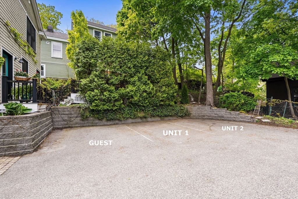 209 Chestnut Ave #2, Boston, MA Photo #39