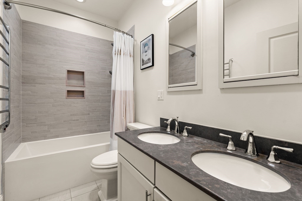 209 Chestnut Ave #2, Boston, MA Photo #26