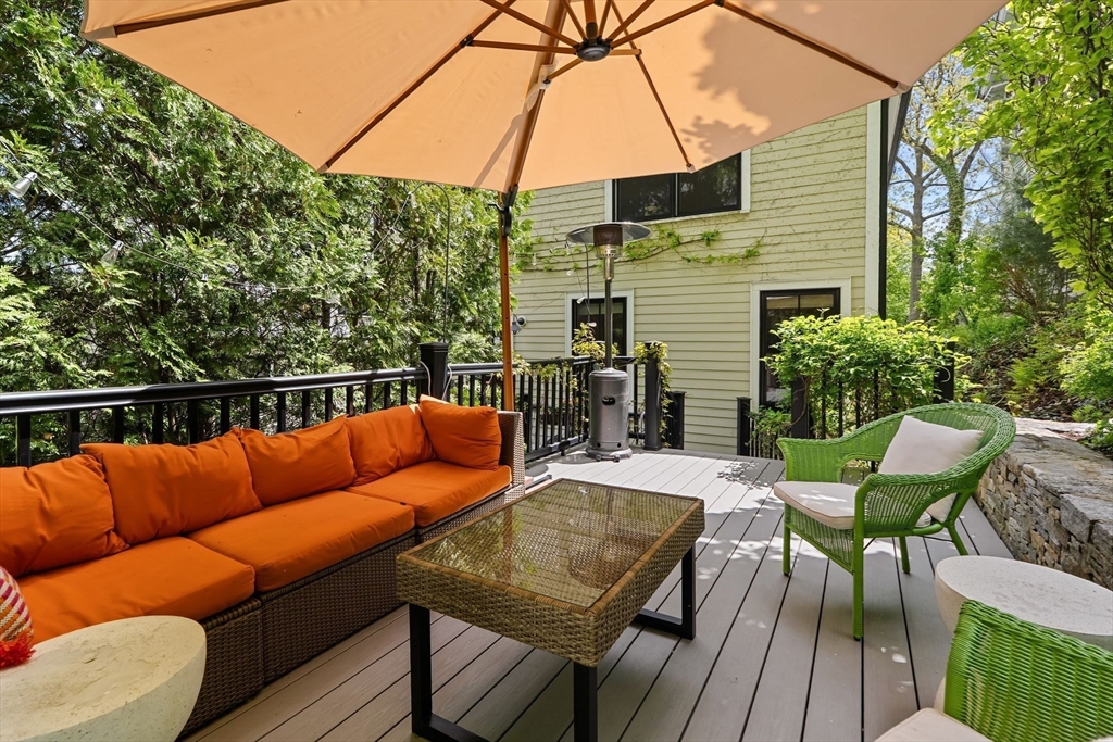 209 Chestnut Ave #2, Boston, MA Photo #36
