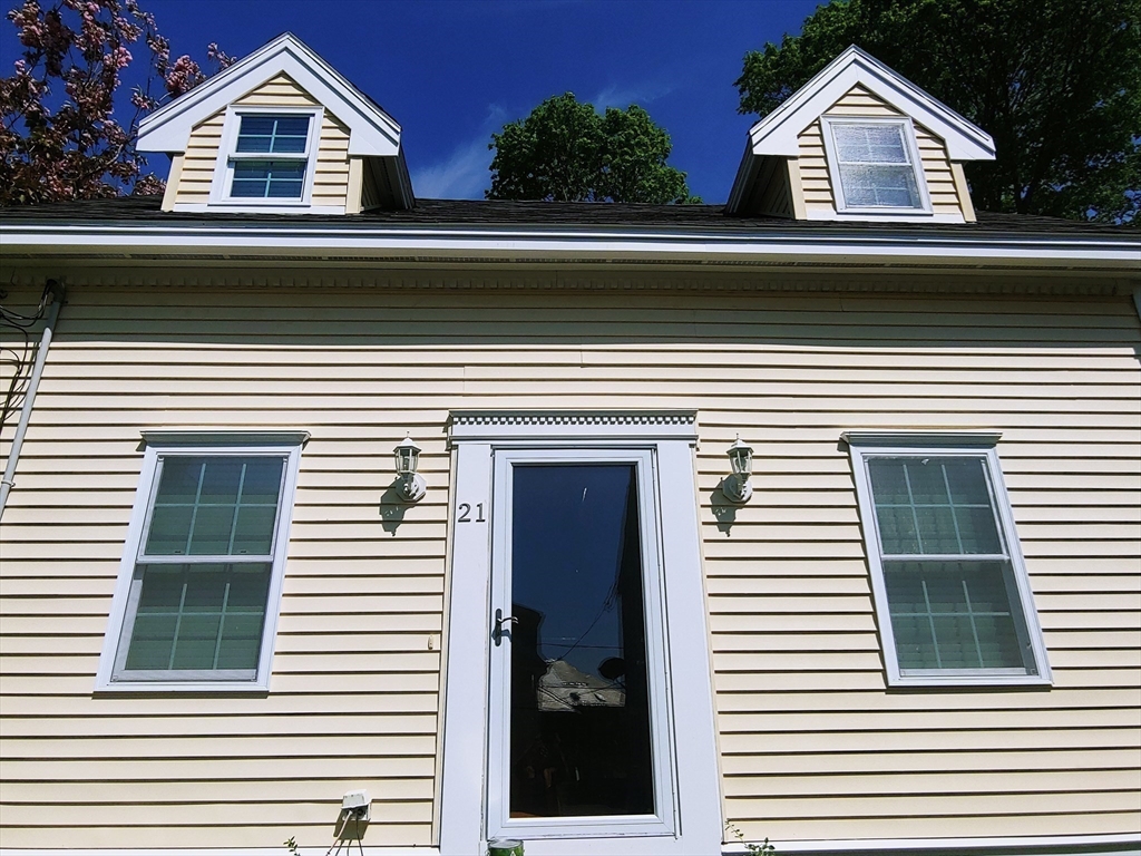 21 Beacon St