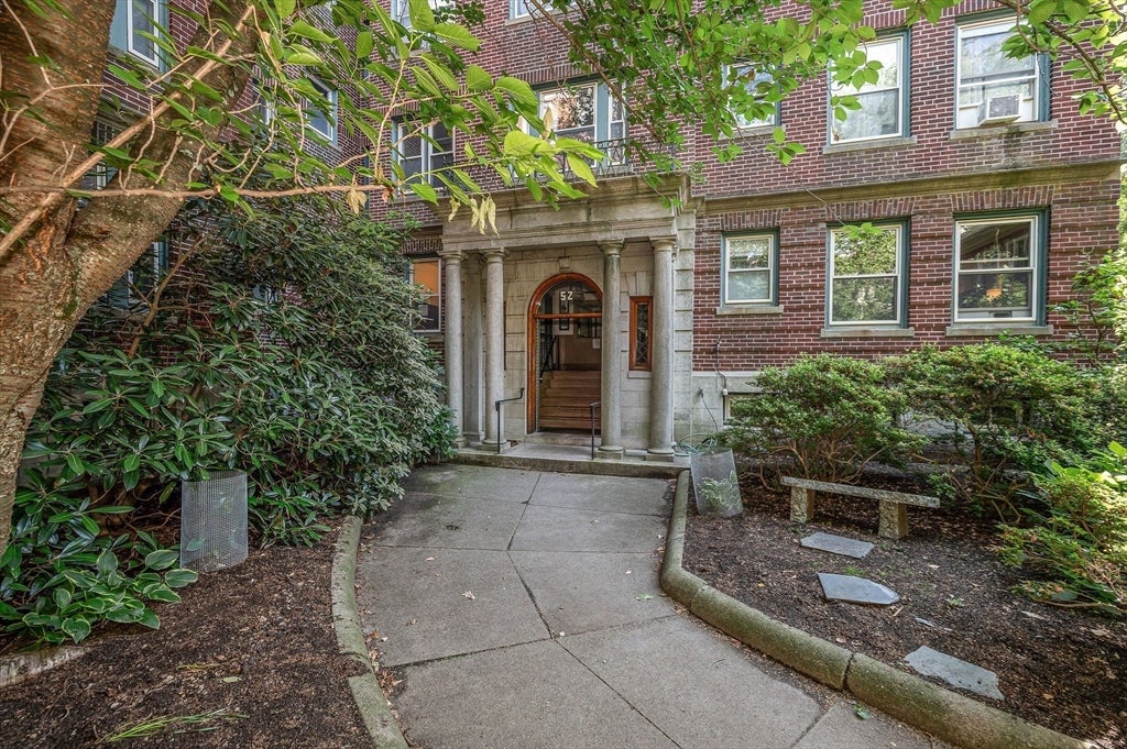 Photo of 52 Garden St, Cambridge, MA
