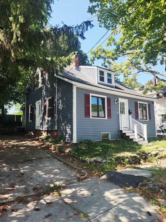 41 Race St