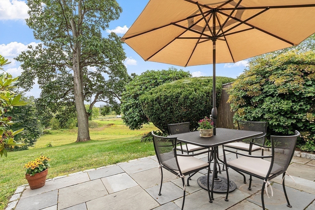 394 Plainfield Road 394