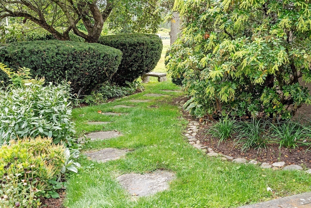 394 Plainfield Road 394