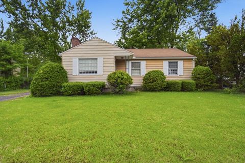 Photo of 40 West Canton Circle, Springfield, MA 01104 (MLS # 73531128)