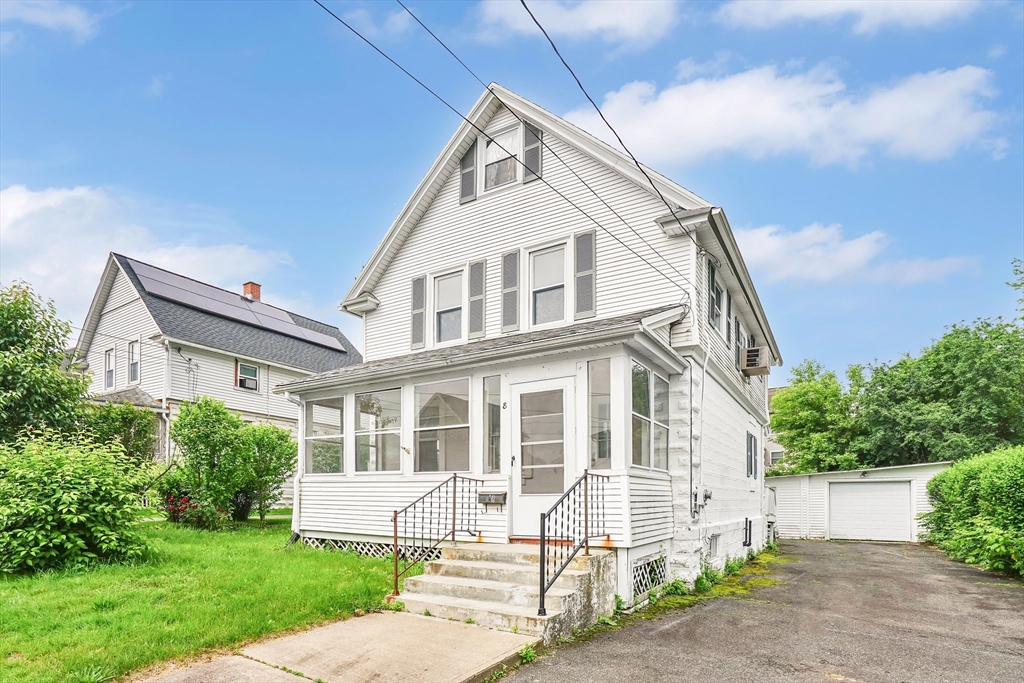 8 Weston St