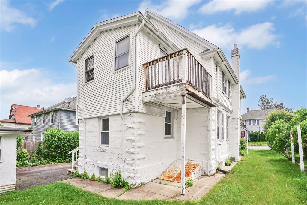 8 Weston St