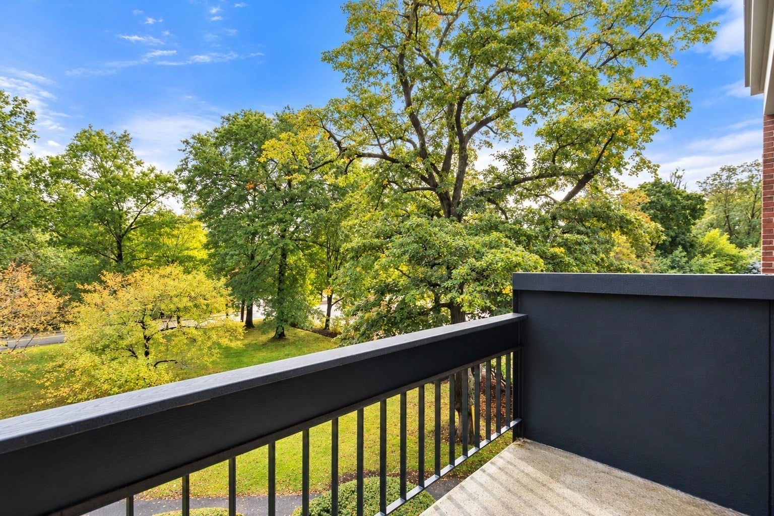 100 Keyes Rd 304