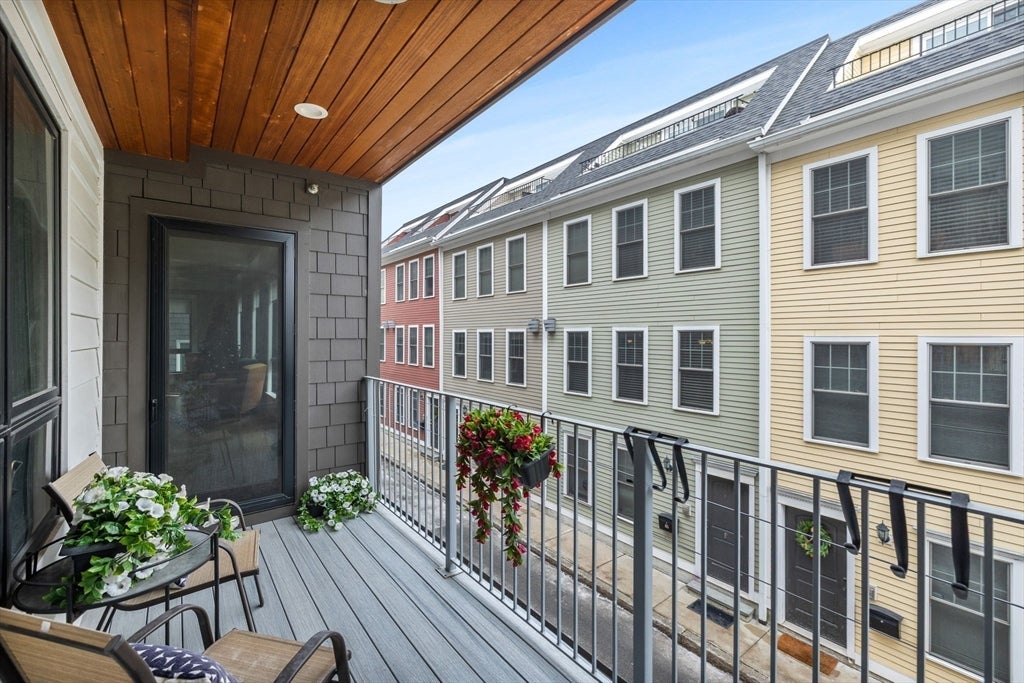 377 W 1st St #5, Boston, MA, 377 W 1st St #5, Boston, MA Photo #12