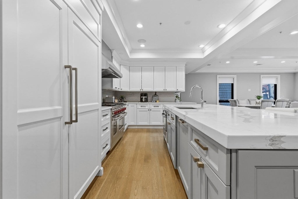 377 W 1st St #5, Boston, MA, 377 W 1st St #5, Boston, MA Photo #2