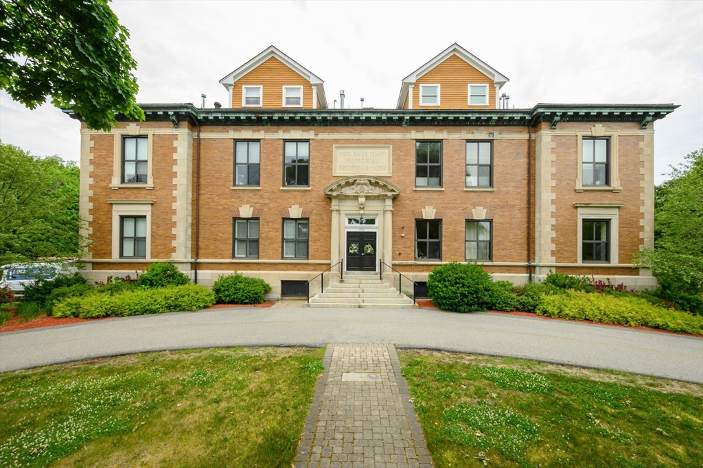 203 Middle St 5